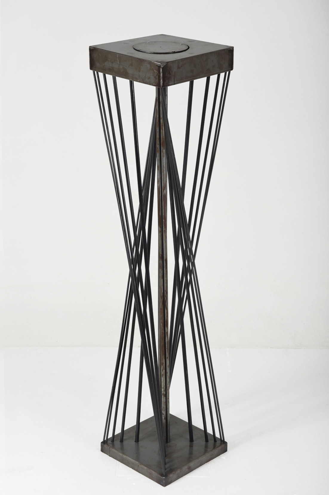 kurvo - Iron Table with  rotating turntable  for vase  - 2 - 2016 - £750.jpg